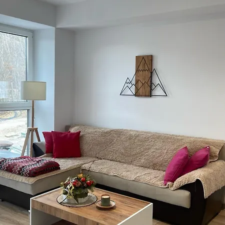 Murphy's Apartment *